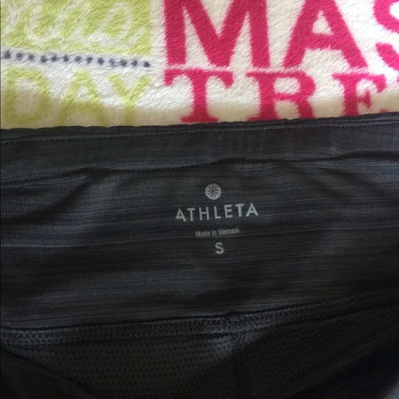 Atheta ruffle skirt - Picture 2 of 8